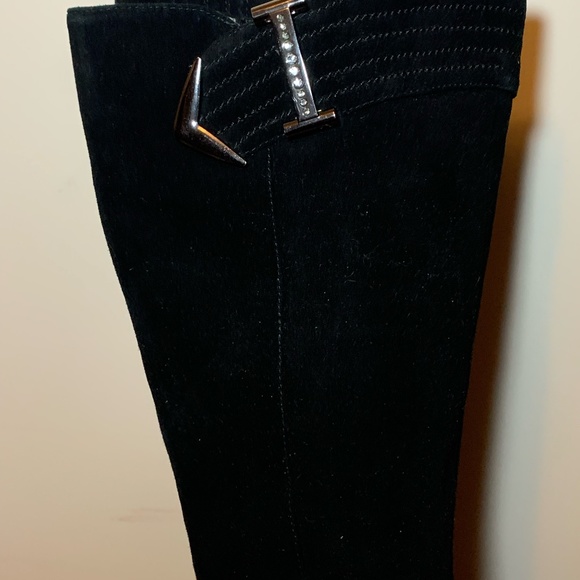 Seemly - Picture 3 of 5